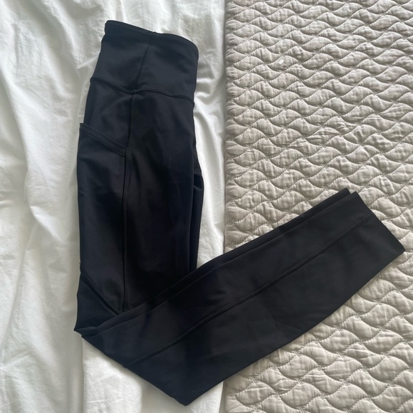 Lululemon black leggings size 2 - Picture 1 of 6